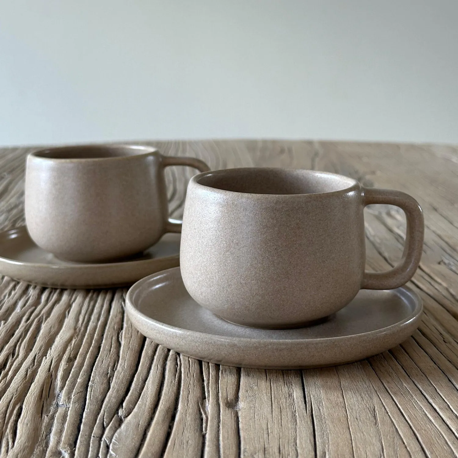 HOEME Copenhagen Kopper & Krus<CAPRI Tesæt, mat taupe