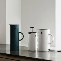 Clearance Stelton EM77 termokande 1 L, black