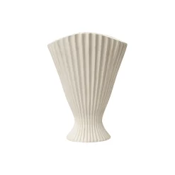 Ferm Living Vaser<Fountain Vase, off-white