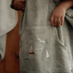 Discount Dear April Puk badeponcho, sailboats