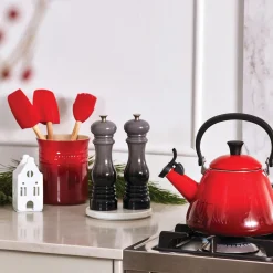 Sale Le Creuset Saltkværn 21 cm, flint
