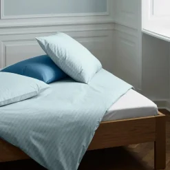 Georg Jensen Damask Sengetøj<SUPIMA PINSTRIPE sengetøj, minimal blue
