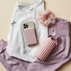 Best Kreafunk toCHARGE Qi trådløs powerbank dusty rose
